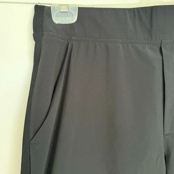Athleta Brooklyn Ankle Pants in Black size 12 - Picture 4 of 9